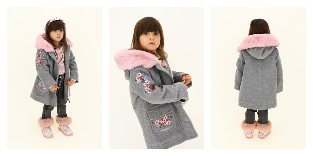Modne ubrania dla dziewczynki - szara, zimowa parka dziewczęca z kapturem obszytym różowym futrem - odzież na jesień i zimę 2021/2022 - monnalisa